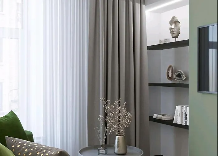 Appartement In The Center Near The Park Lviv